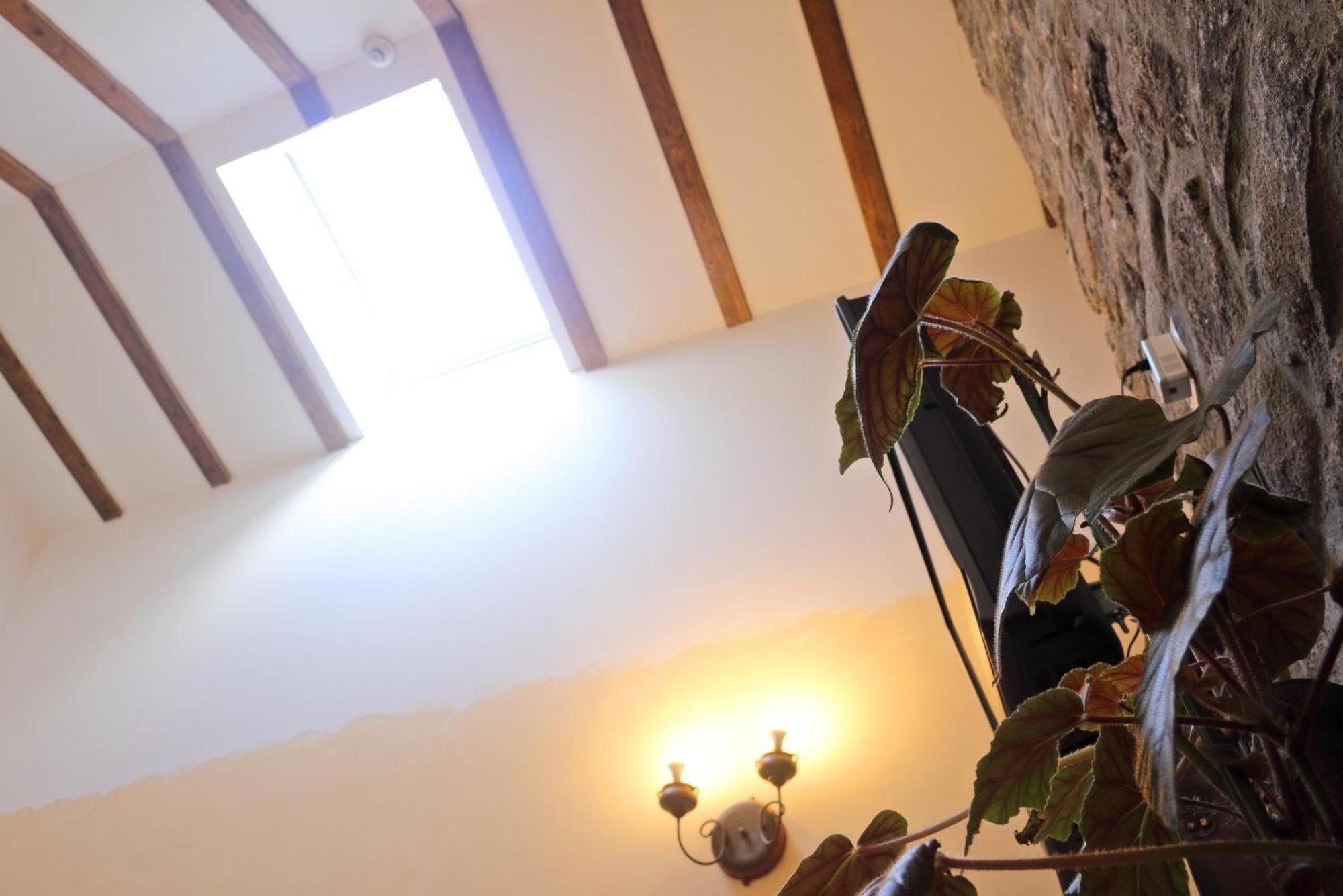 Hospederia El Pico Del Fraile Guest House Cobreros Exterior photo